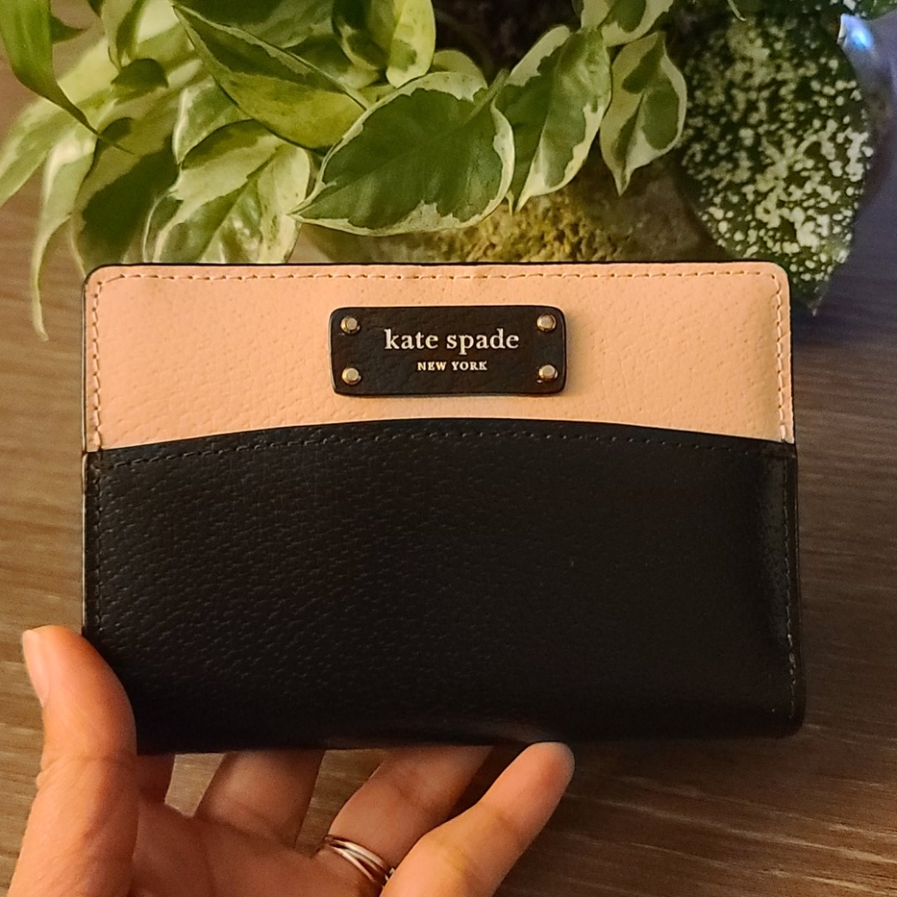 Kate spade medium bi-fold card holder wallet